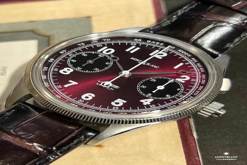 モンブランがミネルバ時計工場を買収した後、プレミアムモデルでミネルバムーブメントを使用することで