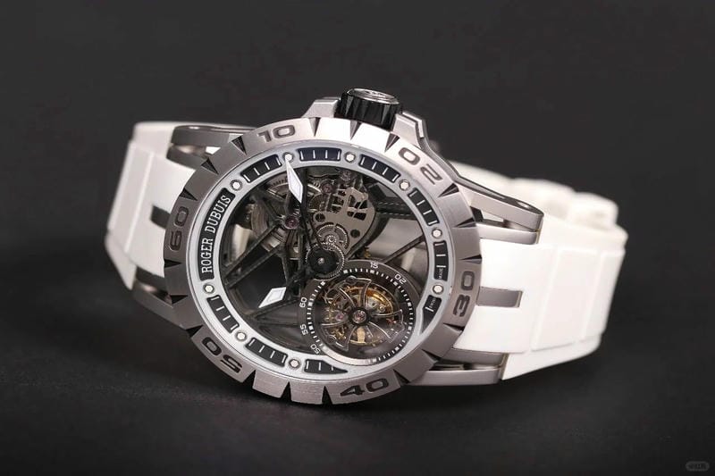 ロジェ・デュブイとは何ですか？ブランドの歴史と魅力を紹介