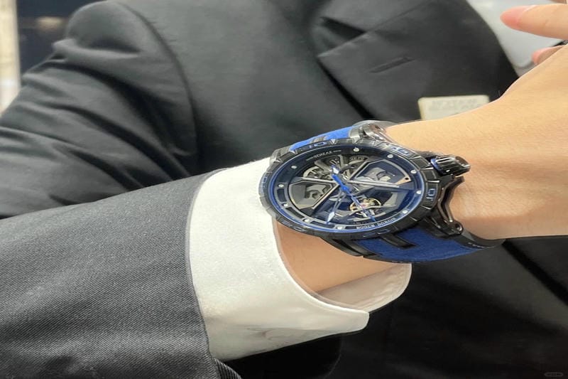 ロジェデュブイ エクスカリバー 定価：購入前に知っておくべきポイント
