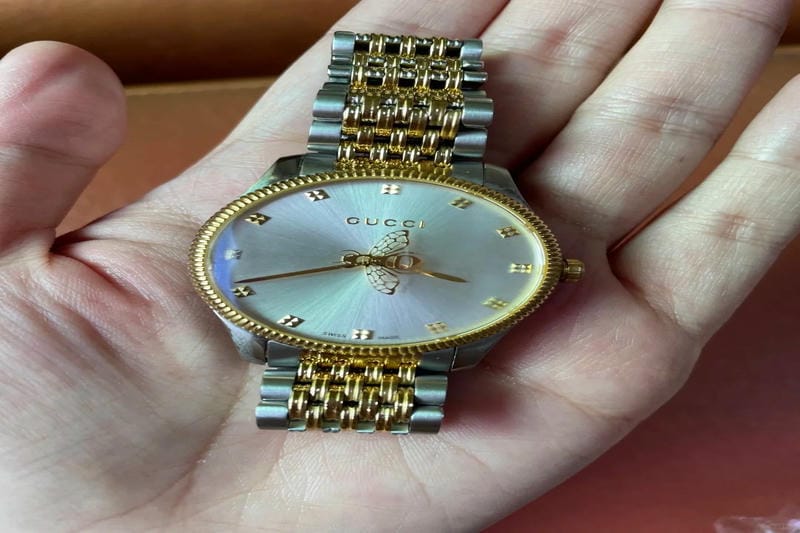 グッチ 腕時計 メンズ 中古
