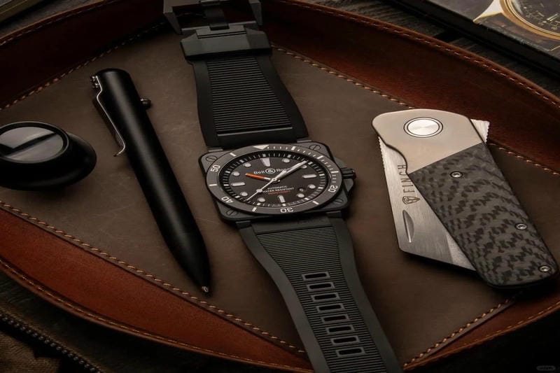 ベル＆ロス　BR V2-94 フル ラム 2021年新作