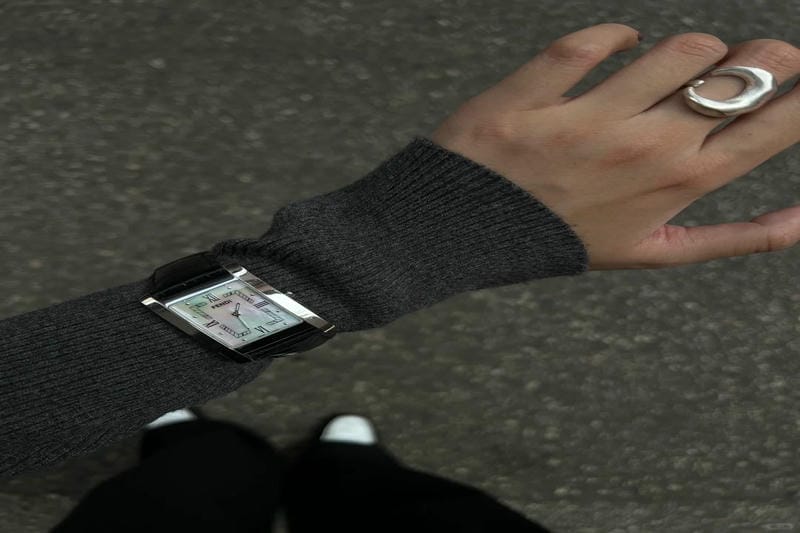 2種のジェムでダイヤルが変化！フェンディの人気ウォッチ「フェンディ アイシャイン」に新作が仲間入り