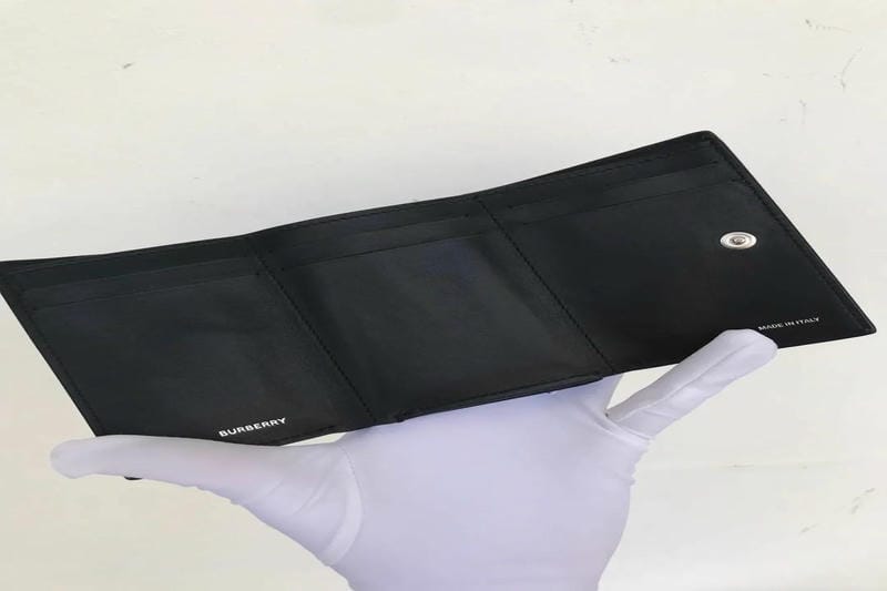 バーバリー ブルー レーベル と は
