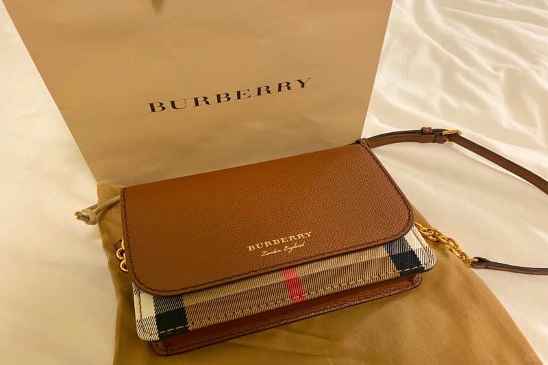 バーバリー ブラック レーベル と は