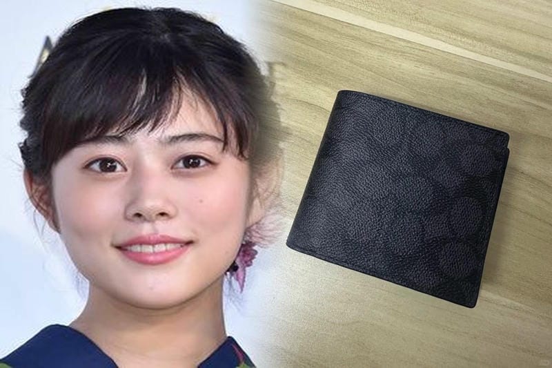 コーチ シグネチャー ダサい