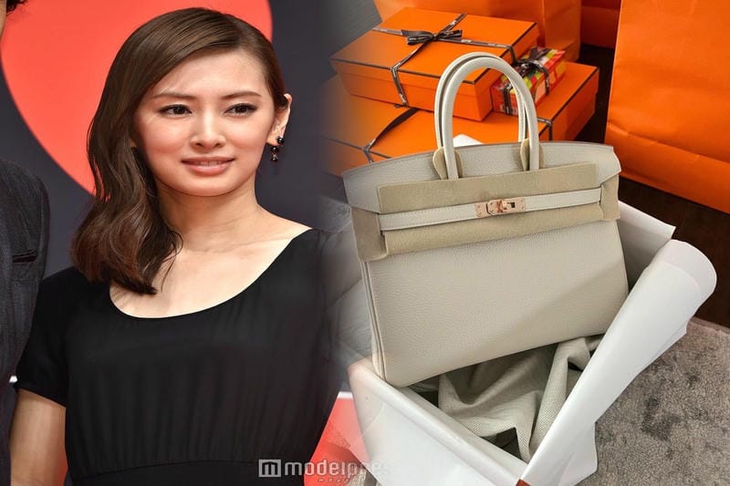 クロスボディバッグで実現するエルメスのスタイリッシュなコーディネート