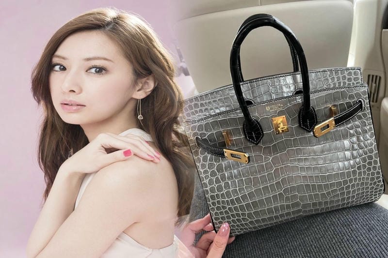 エルメスのシリアルナンバーはどこにありますか？