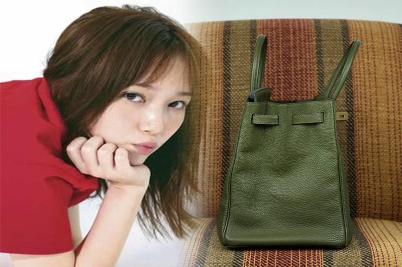 洗練された装いを叶えるエルメスのメンズショルダーバッグ