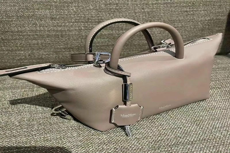 ゴジュウニ バイ ヒカルマツムラからスエード素材のミニショルダー＆トート、ステュディオス限定で