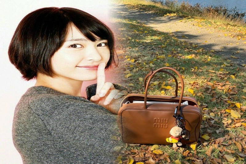 エディターズバッグで差をつける！ミュウミュウの多機能デザイン