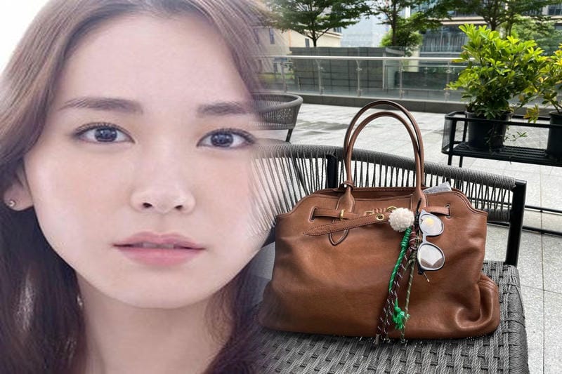 人気のバッグ—ミュウミュウ