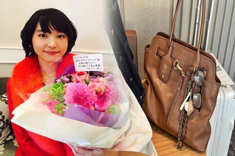 楽天で購入可能！ミュウミュウのリュックで大人っぽいコーデ