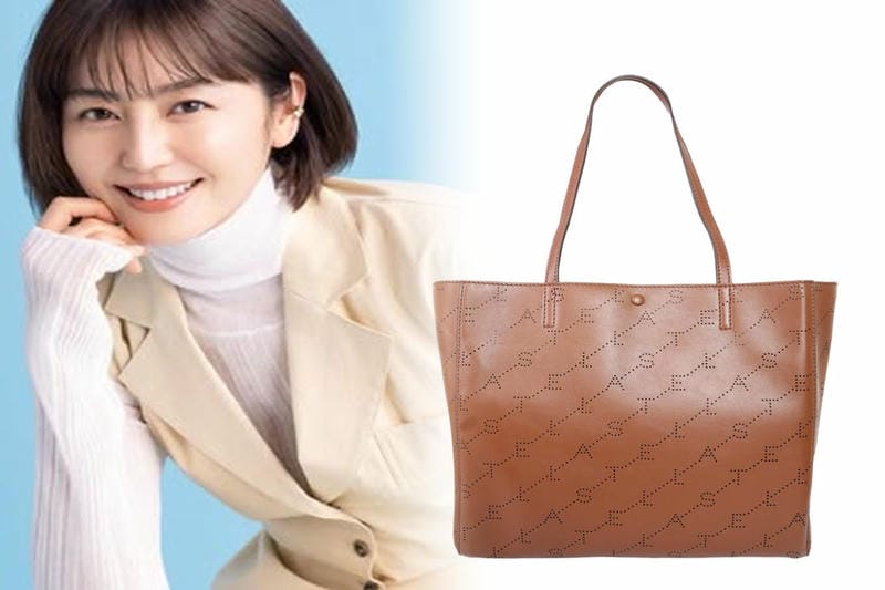 ミニサイズのバッグで軽やかに！ステラマッカートニーのコンパクトデザイン