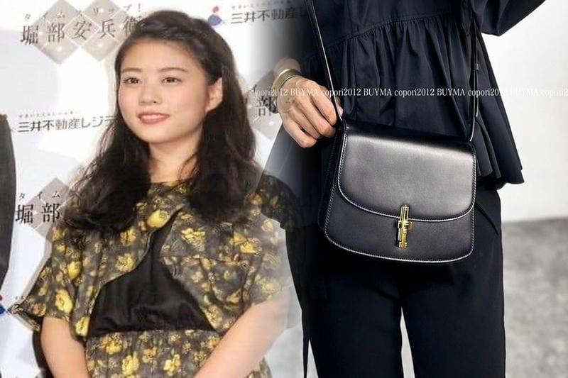 The Row Duplex Shoulder Bag：シンプルなエレガンス