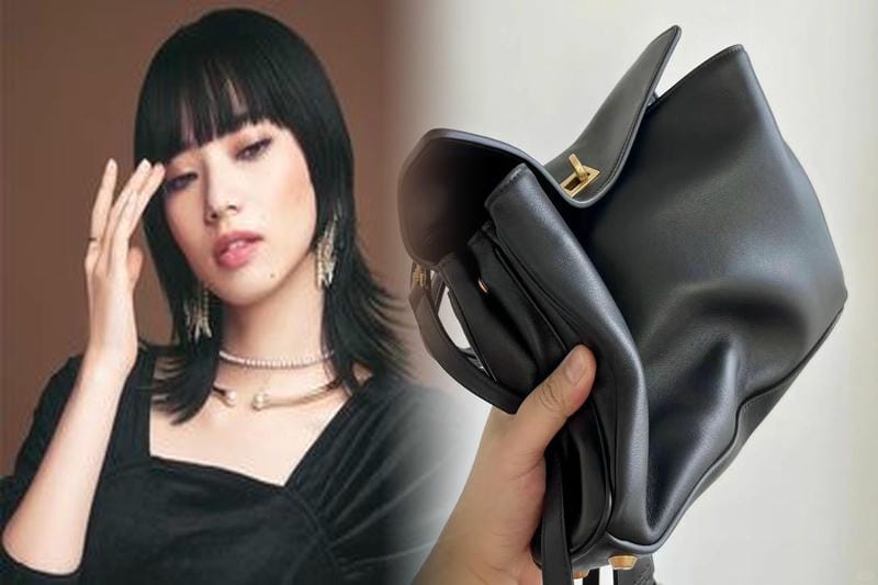 ポーチ付きトートが便利！バレンシアガのネイビーカバ人気アイテム