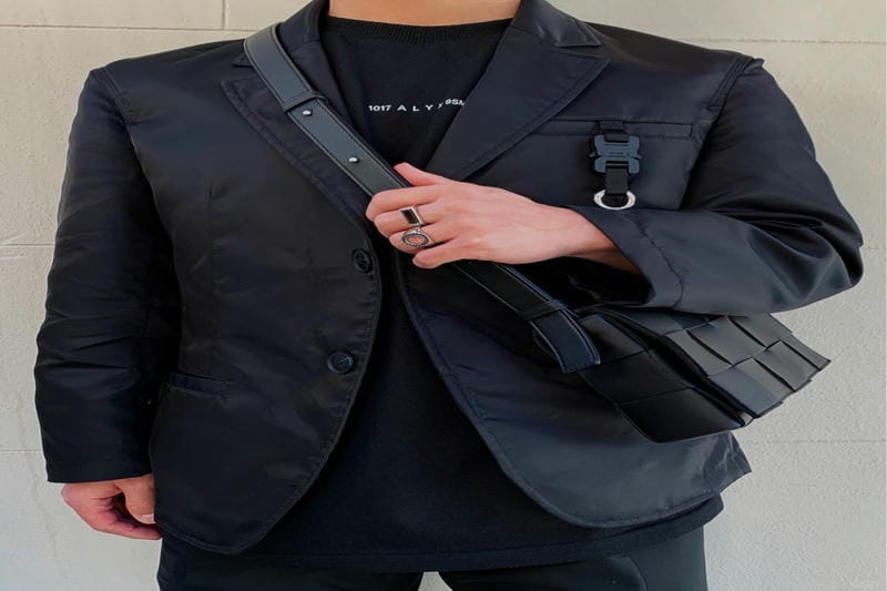 ボッテガ ヴェネタ メンズ バッグ