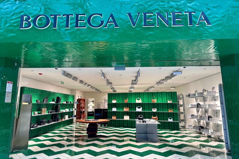 ボッテガ ヴェネタ 斜 めがけ バッグ