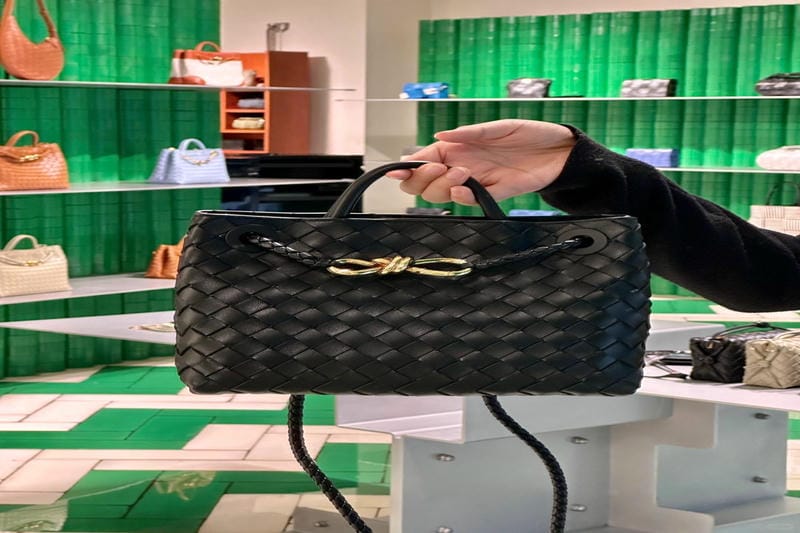 ボッテガ 斜 めがけ バッグ レディース