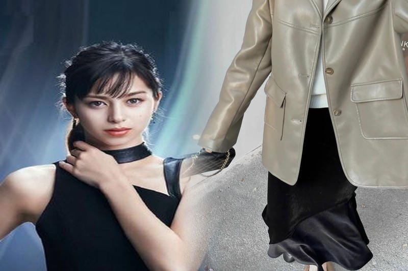 化粧バッグもシャネルで！ラグジュアリーなデザインで気分をアップ