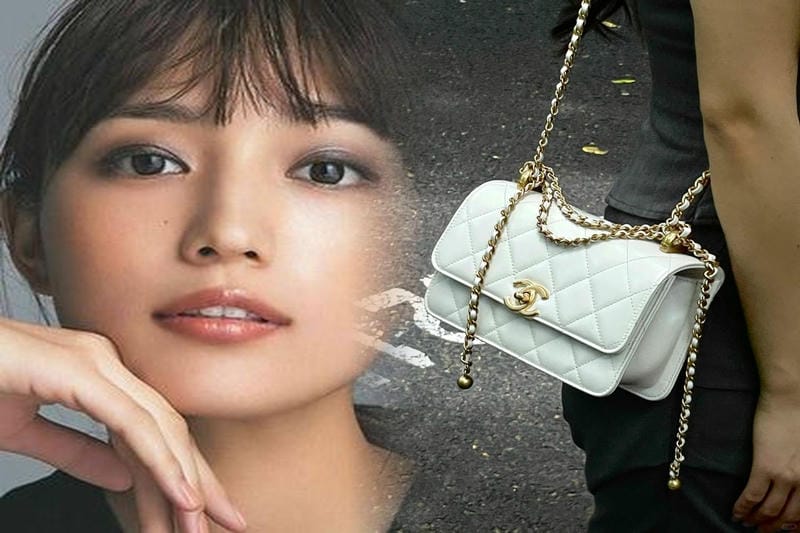 シャネル ショルダー バッグ 白