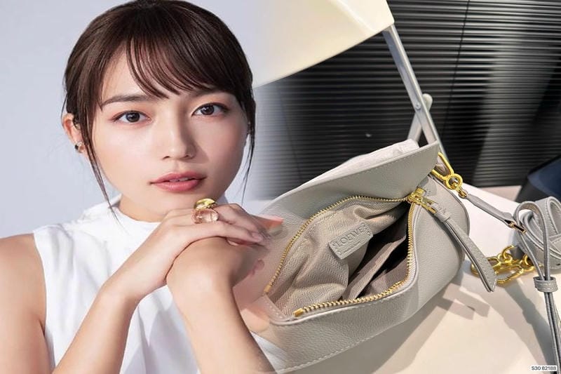 新作限定♪【ロエベ】ブランド トライフォールド 6 カードホルダー /カーフ