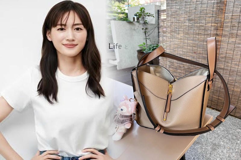 世界中で大人気！LOEWE Logo Shoulder Bag★ロエベ ロゴ ショルダーバッグ