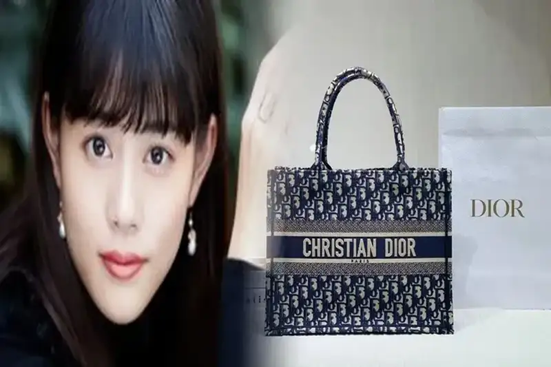 dior 偽物 見分け方 トートバッグ