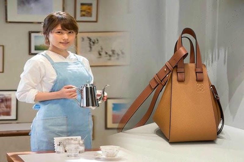 人気女優も愛用！ロエベバッグのスタイルと魅力