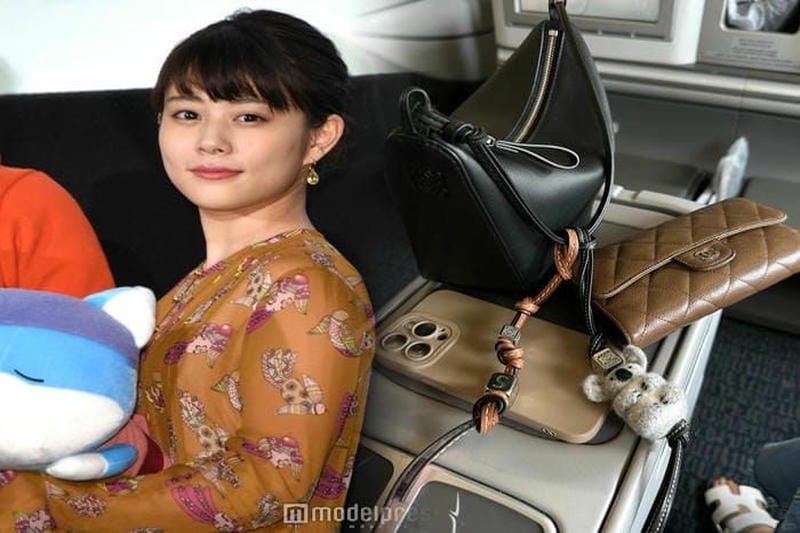 LOEWE クロスボディバッグ メンズ【注目モデル】｜スタイル提案