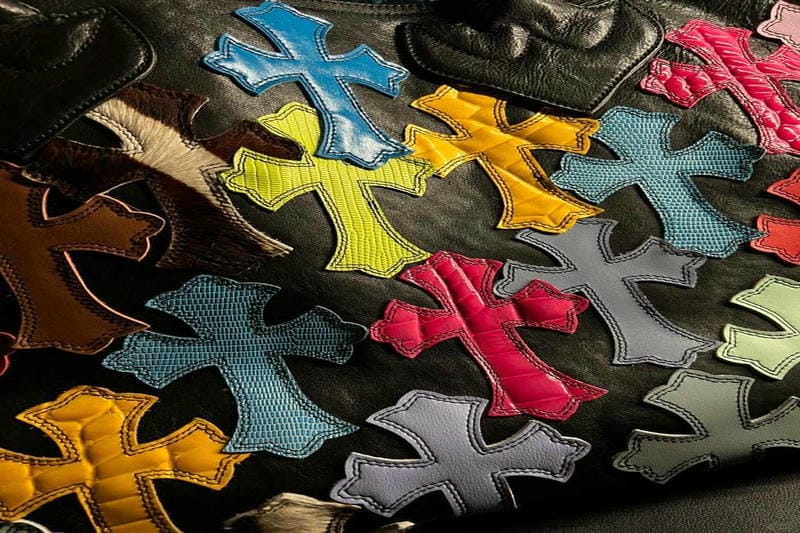 クロム ハーツ バッグ 女性におすすめのモデル3選【有名人の愛用デザインも】