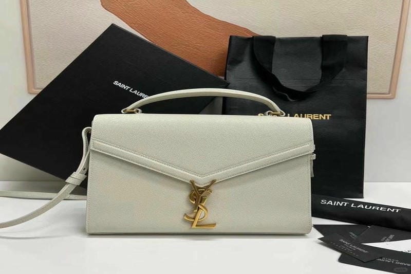 かわいいデザインが勢揃い！サンローランバッグで日常に華やかさを