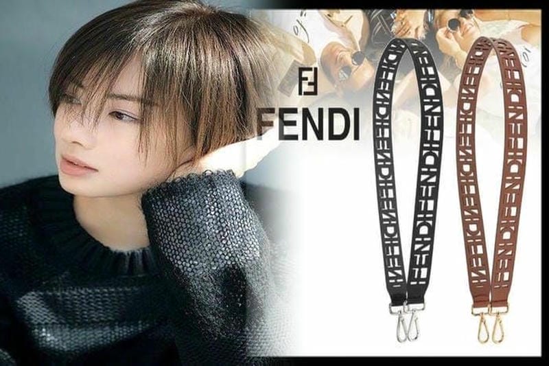 【送料込】19SS FENDI PEEKABOO MINI POCKET スプリットバッグ