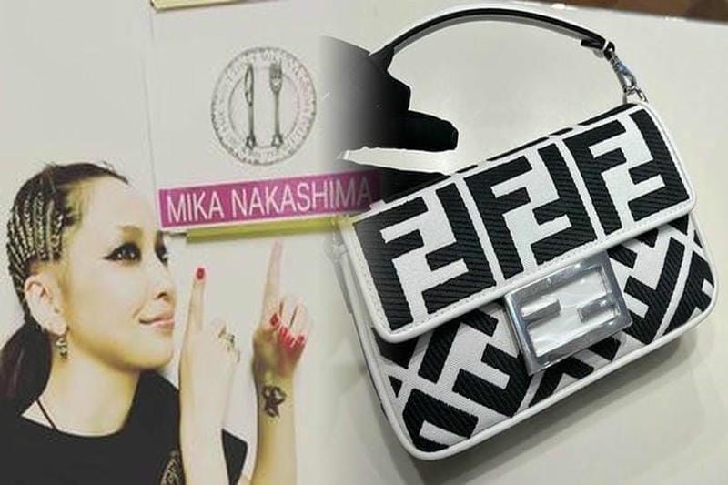 【送料込】19SS FENDI PEEKABOO MINI POCKET スプリットバッグ