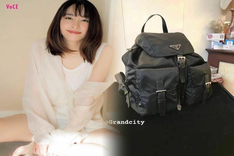 プラダから“うさぎ”モチーフの新作バッグ、携帯ケースも