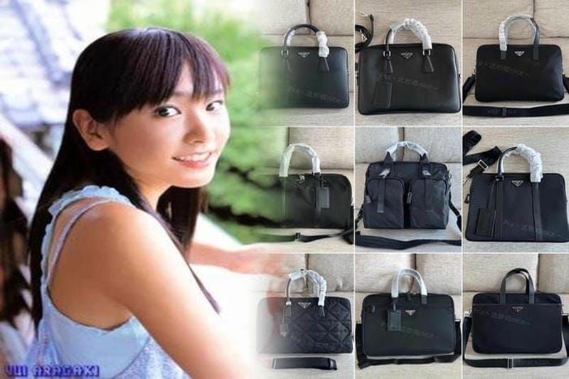 プラダを賞賛して、それはプラダ夫人からのヒットの後、ヒットしました