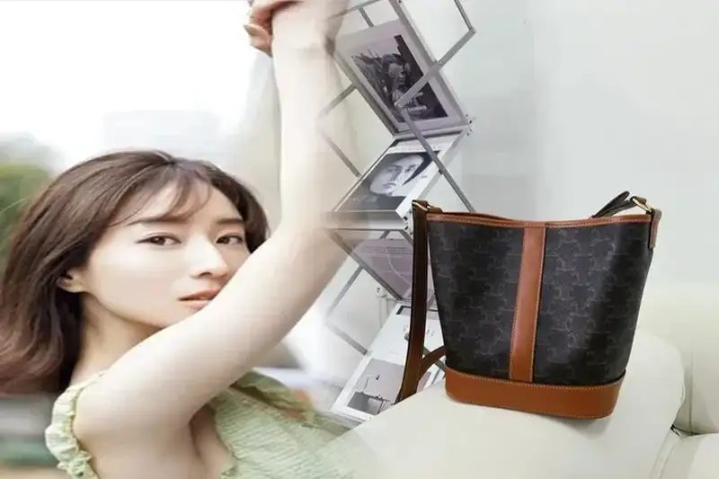 セリーヌ ショルダー バッグ 黒