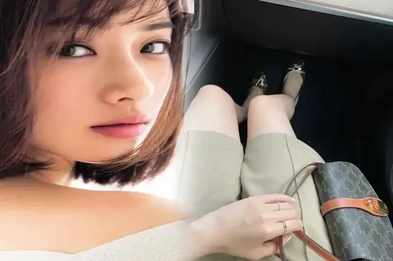セリーヌのバッグが本物かどうか見分ける方法はありますか？