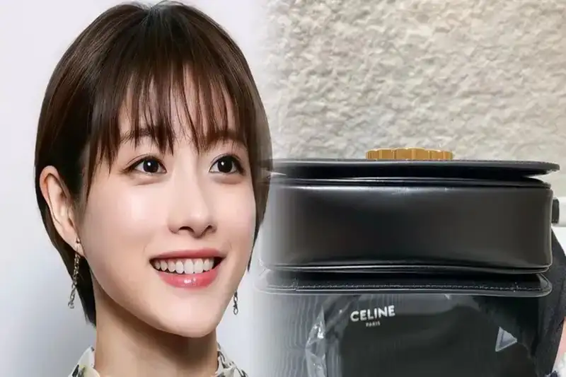 セリーヌ celine ミディアムストラップウォレット