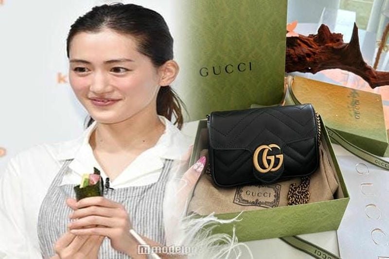 gucci ショルダー バッグ 黒 メンズ