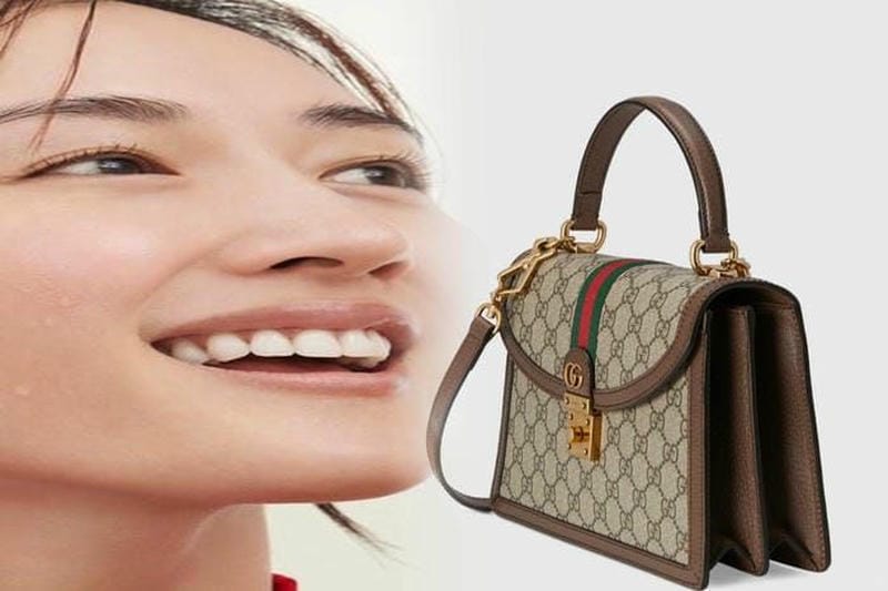 gucci ショルダー バッグ コーデ