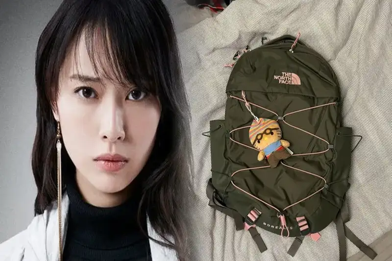 ミニポーチがかわいい！ノースフェイスのちょっとしたお出かけに便利