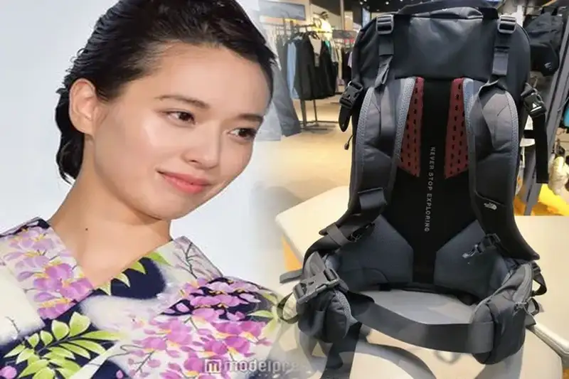 旅行バッグで大容量！ノース フェイスのトラベル用アイテム紹介