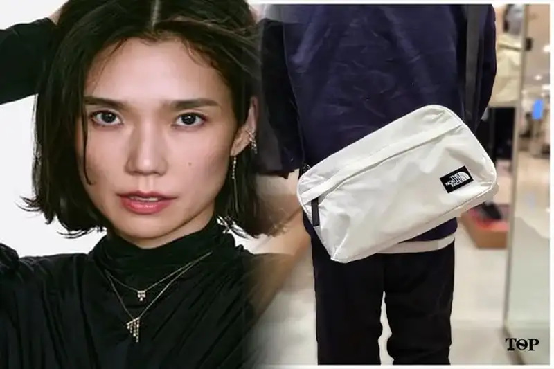 ヒップバッグで身軽に！ノース フェイスの小物収納アイデア