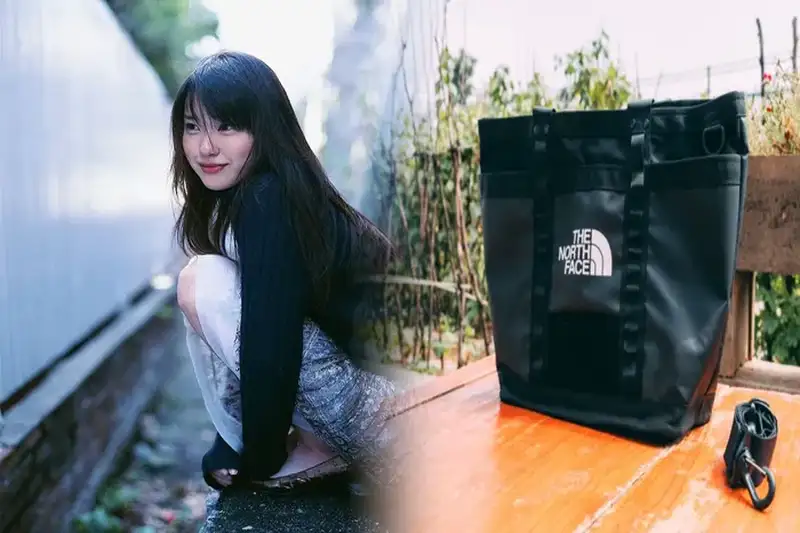 シンプルでスタイリッシュ！ノースフェイスのブラックバックパック特集
