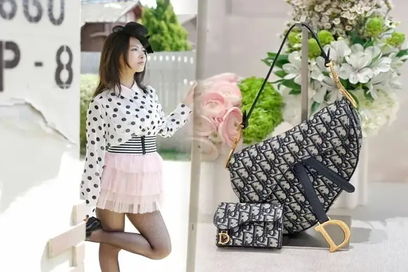 ブック トート dior