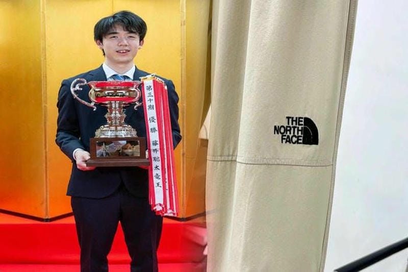 ランニング ボトル ノース フェイス