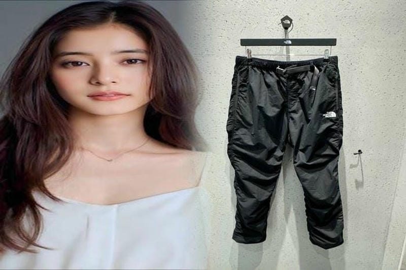 ノース フェイス 迷彩 バック