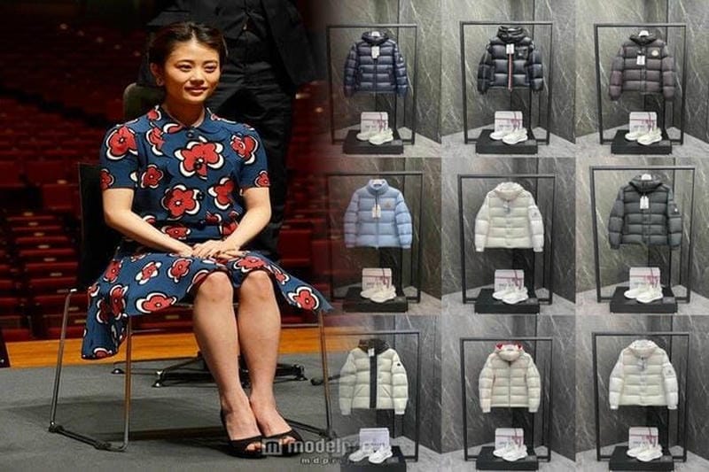 《新作大人気》モンクレール ロゴ入りドローストリングパーカー MONCLER