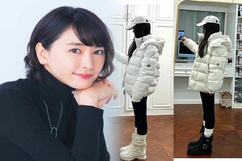 モンクレール ロゴ 黒