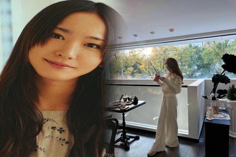 モンクレール タグ の 色